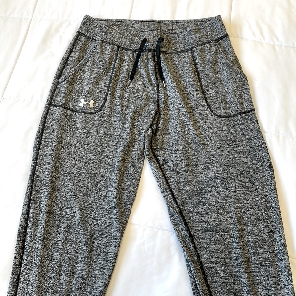 Under Armor Black and Gray Women’s Joggers. Size medium !